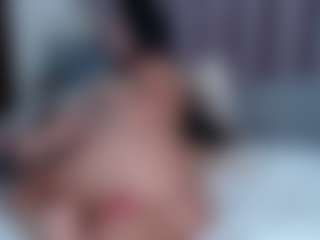 Live cam show with kendallrose - HD on Soda Cam