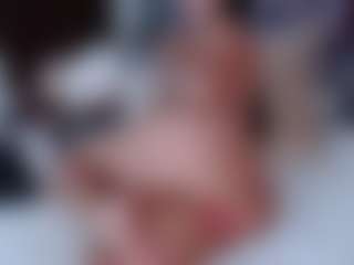 Live cam show with kendallrose - Double Penetration on TeamSkeetLive