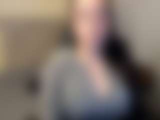 Live cam show with Salome - Tease on testsause.com
