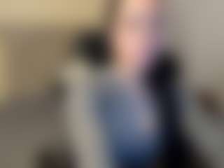 Live cam show with Salome - Fetish on Fling VIP Chat
