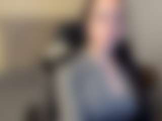Live cam show with Salome - BBW on SquirtSoMuch