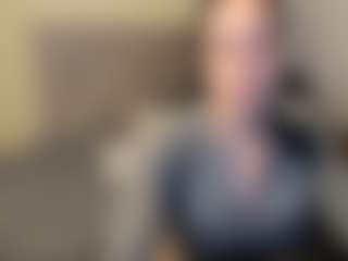 Live cam show with Salome - Brown Hair on Fling VIP Chat