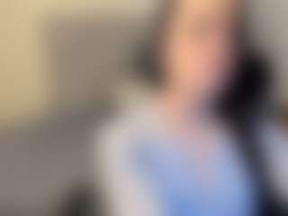 Live cam show with Salome - Brown Hair on sexytreat.net