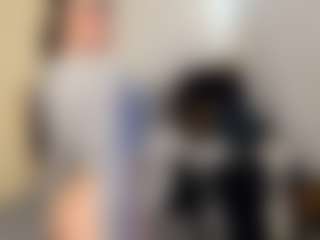 Live cam show with Salome - Big Tits on UwU Esports