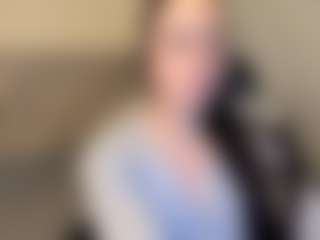 Live cam show with Salome - Teen (18+) on Camsoda