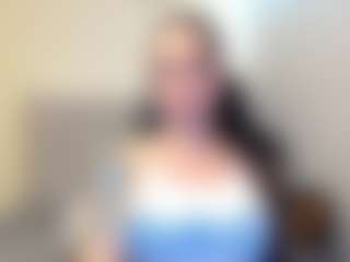 Live cam show with Salome - Squirt on Gym Cam Girls