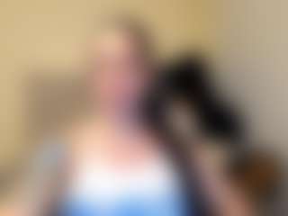 Live cam show with Salome - Cum on Gym Cam Girls