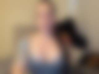Live cam show with Salome - Shaved Pussy on CSO-WL