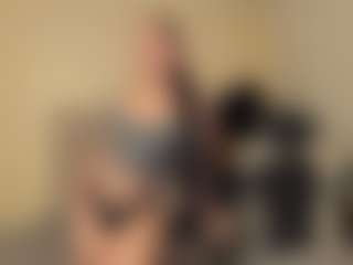 Live cam show with Salome - Lesbian on Strip Flash - Live Sex Shows
