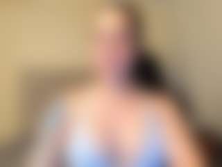 Live cam show with Salome - Tattoos on PervPlay.com