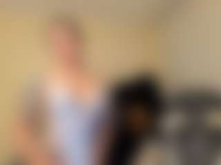 Live cam show with Salome - Ass Bouncing on LiveSexCams6