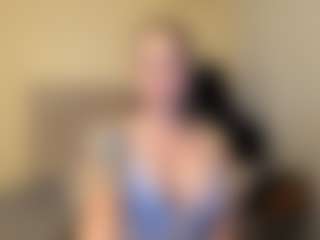 Live cam show with Salome - Anal Brown Hair on Camversity