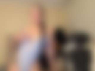 Live cam show with Salome - Blowjob Brown Hair on Soda Cam