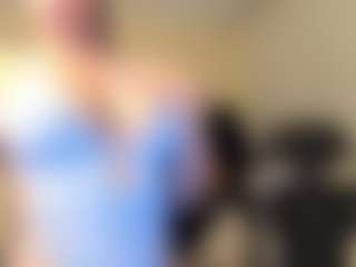 Live cam show with Salome - Brown Hair Teen (18+) on Camsoda Late Night
