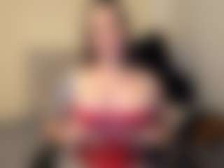 Live cam show with Salome - BBW Blowjob on CamClone