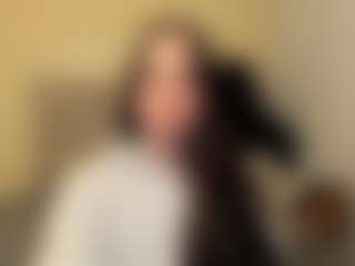 Live cam show with Salome - Anal Brown Hair on sexylive.show