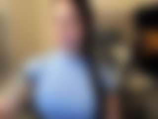 Live cam show with Salome - Athletic Teen (18+) on CamClone