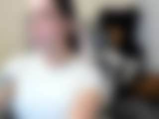Live cam show with Salome - BBW on madthumbs