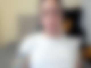 Live cam show with Salome - Strip Brown Hair on madthumbs