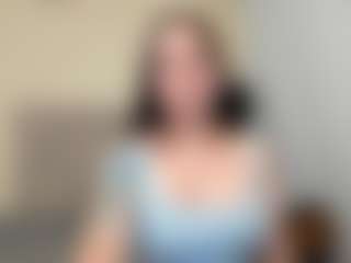Live-Cam-Show mit Salome - Tittyfuck auf Camsoda