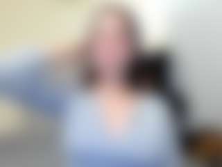 Live cam show with Salome - Cum on Cam Slut