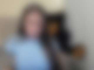Live cam show with Salome - Muscular on AdultVida.com