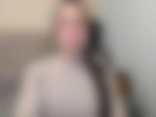 Live cam show with Salome - Ass Bouncing on Camsoda
