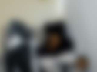 Live cam show with Salome - Full Nudity on sexytreat.net