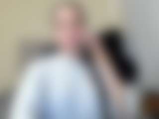 Live cam show with Salome - Muscular on Hubzter Live
