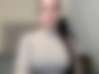 Live cam show with Salome - Big Tits on Mixed Magazine Live