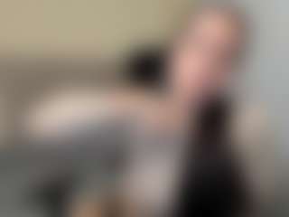 Live cam show with Salome - Tattoos on slutload