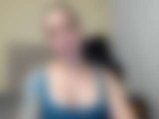 Live cam show with Salome - Shaved Pussy on nudelive.tv
