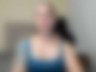 Live cam show with Salome - Teen (18+) on infinitiblacc.com