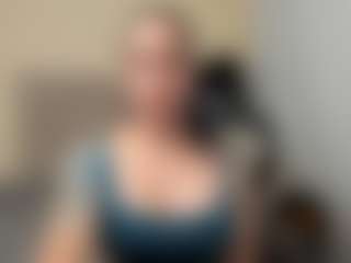 Live cam show with Salome - Shaved Pussy Latina on Dare Cams | colombia