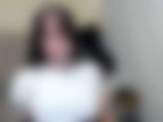 Live cam show with Salome - Muscular on intimatelivegirls.com