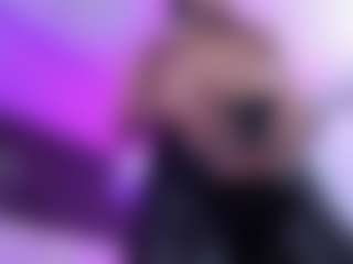 April-bowie's Live Sex Cam Show