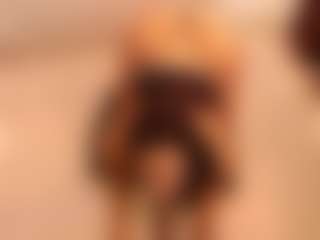 April-bowie's Live Sex Cam Show