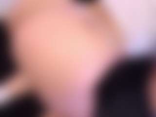 Live cam show with April-bowie - MILF on Camsoda Late Night