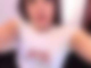 Live cam show with April-bowie - Small Tits on Milfs Live