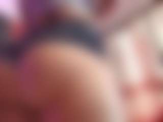 April-bowie's Live Sex Cam Show