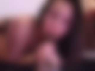Live cam show with April-bowie - Bikini on Camsoda