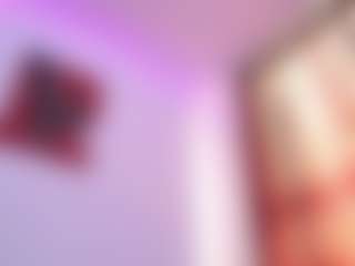 Live cam show with April-bowie - Latina MILF on CamwithHer | colombia