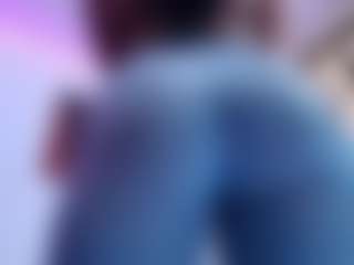 Live cam show with April-bowie - Middle Aged on xxxlivecams.org
