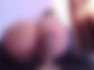 April-bowie's Live Sex Cam Show