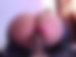 April-bowie's Live Sex Cam Show