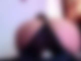 April-bowie's Live Sex Cam Show