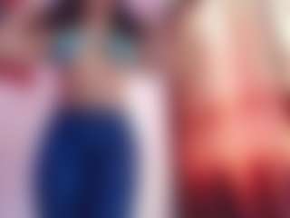 April-bowie MILF webcam performer live streaming