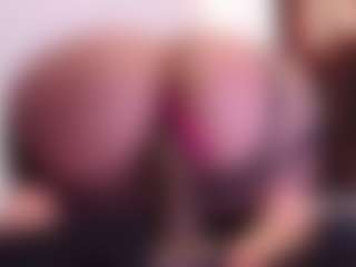 April-bowie's Live Sex Cam Show