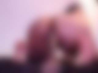 Live cam show with April-bowie - Athletic Blowjob on camgirlchat.live