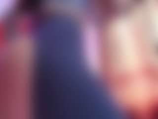 Live cam show with April-bowie - Skinny MILF on SpankPalCams